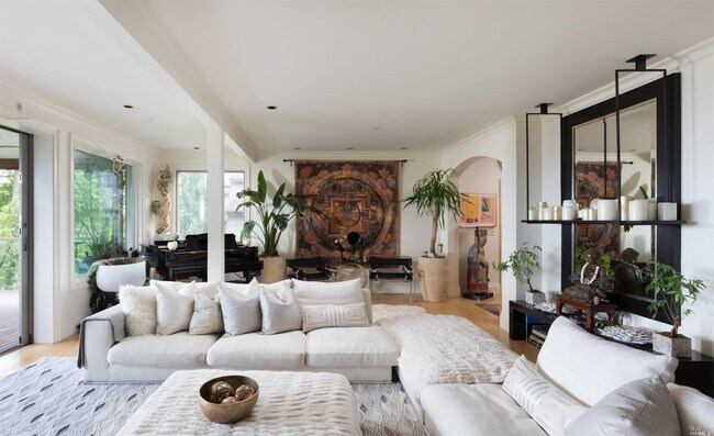 Building Photo - 7 Miller Ave