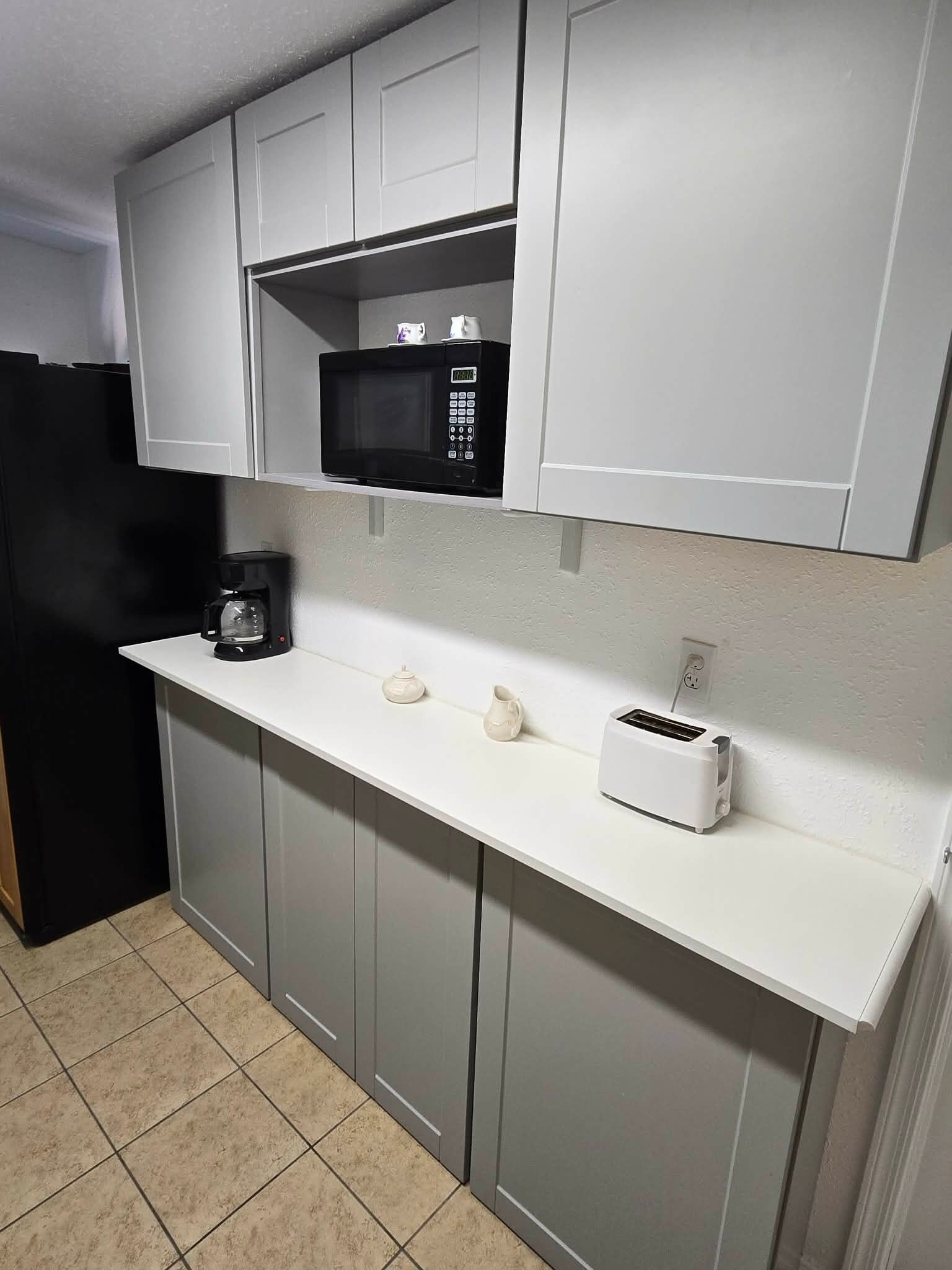 Building Photo - 925 E 30th St