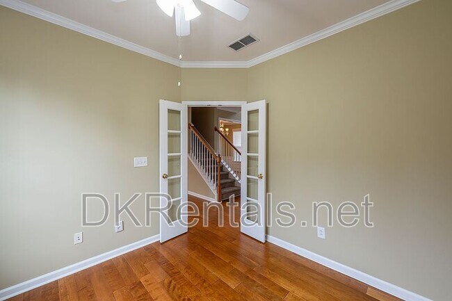 Building Photo - 804 Araya Ct