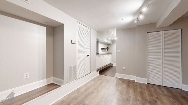 Building Photo - 1312 W St NW