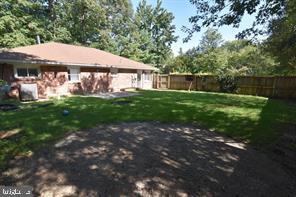 Building Photo - 7221 Barry Rd