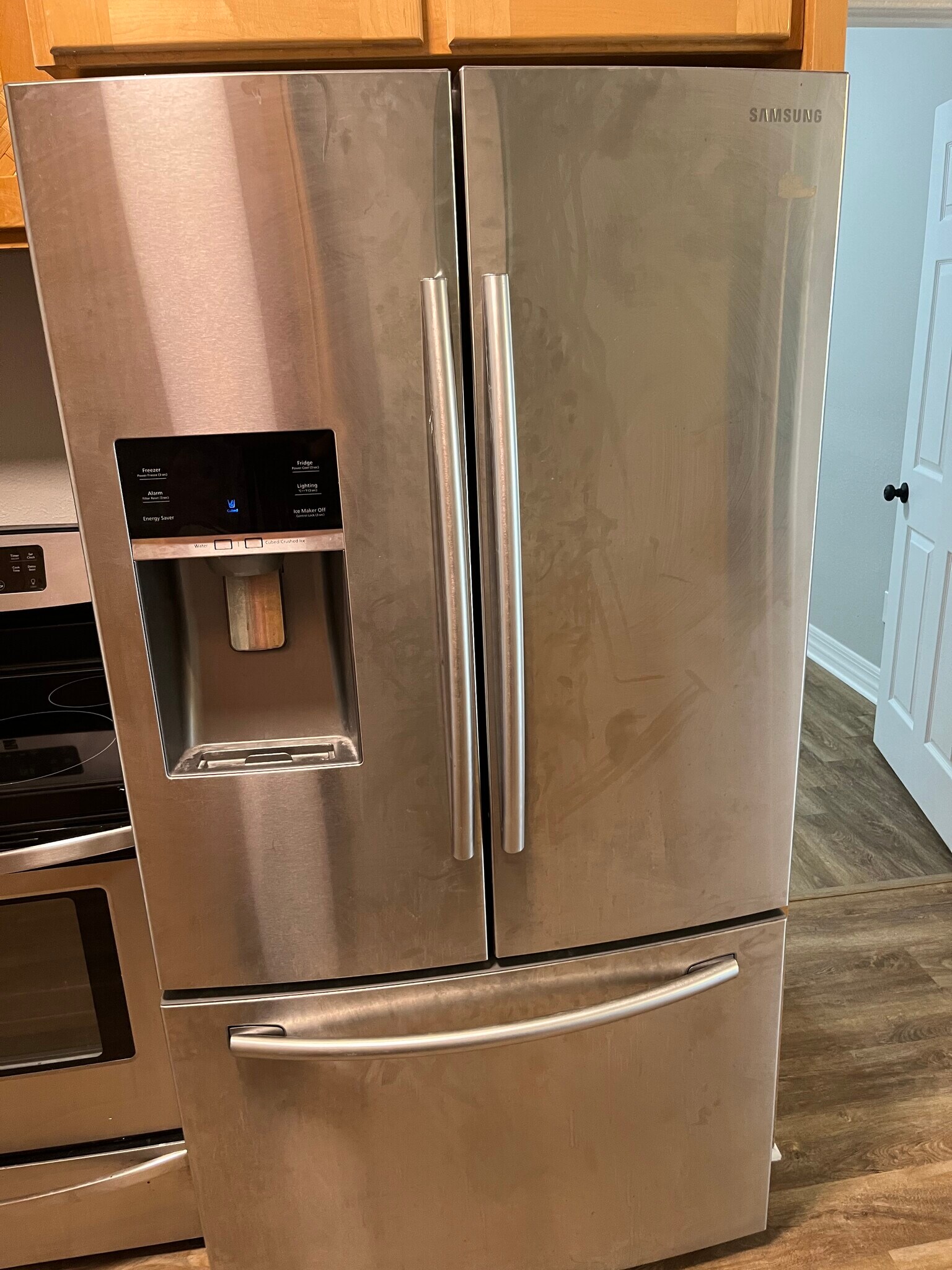 Building Photo - 8715 Fowler Ave