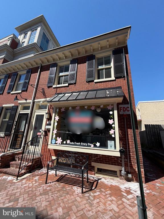 Building Photo - 22 N Darlington St
