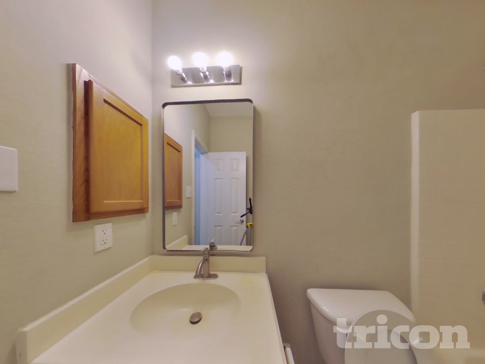 Building Photo - 3413 Fashion St