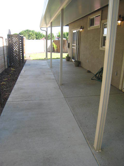 Building Photo - $500 off 1st month's rent for this Browns ...