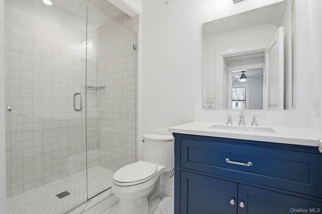 Building Photo - 71 Henry Ave