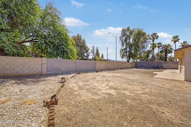 Building Photo - 17213 N 35th Dr