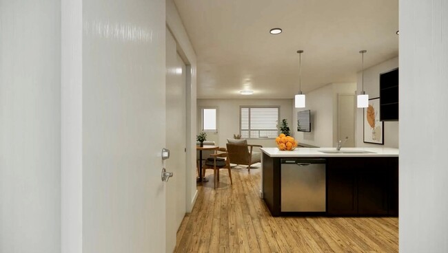 Building Photo - Explorer Units: 2 Bedrooms 1 Bathroom