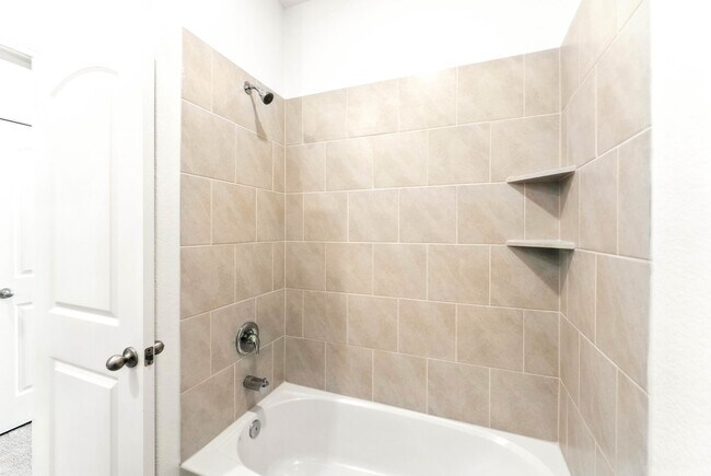 Building Photo - 1151 Amy Dr
