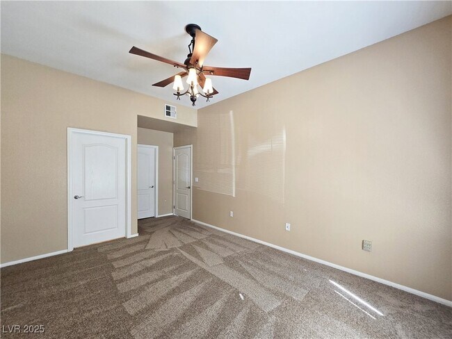 Building Photo - 3325 Cactus Shadow St