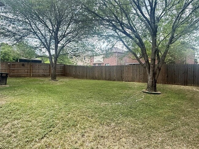 Building Photo - 11104 Chatam Berry Ln