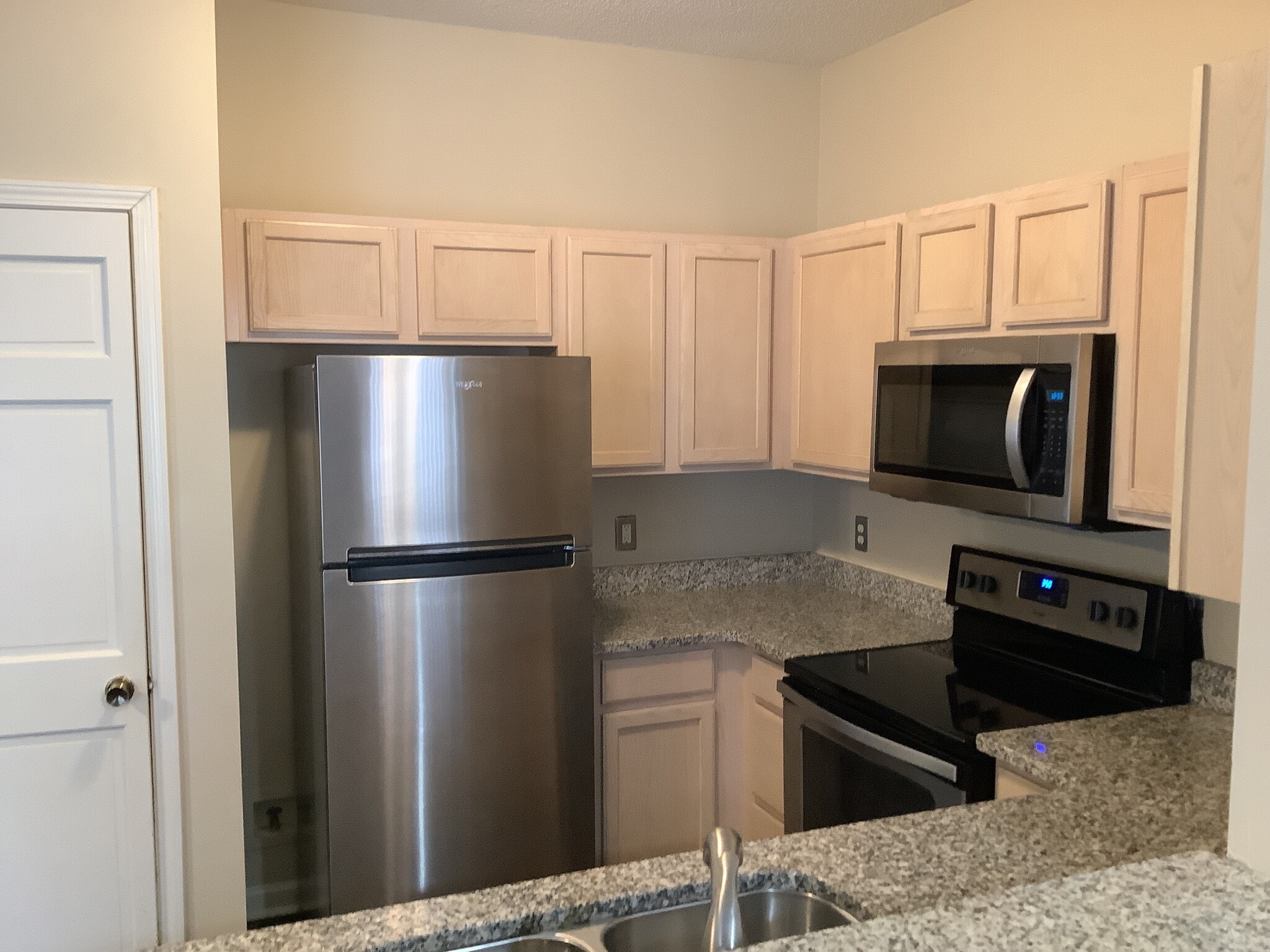 Building Photo - 13317 Michael Lynn Rd