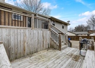 Building Photo - 119 Forest View Dr