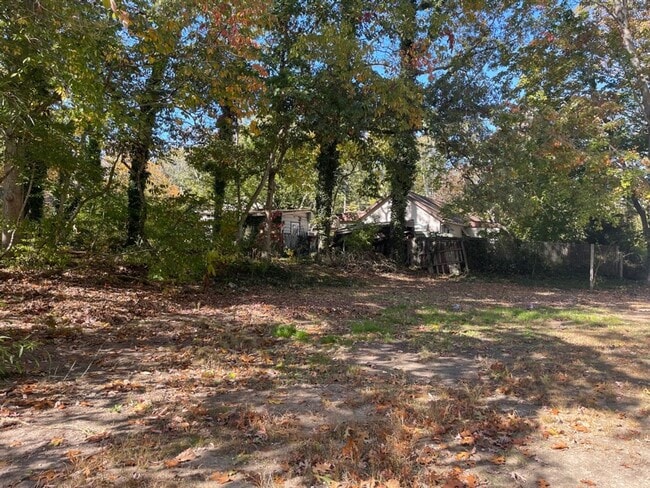 Building Photo - Updated 3 bedroom, 1.5 bath Home  FOR RENT in Laurel Lakes, NJ $1550