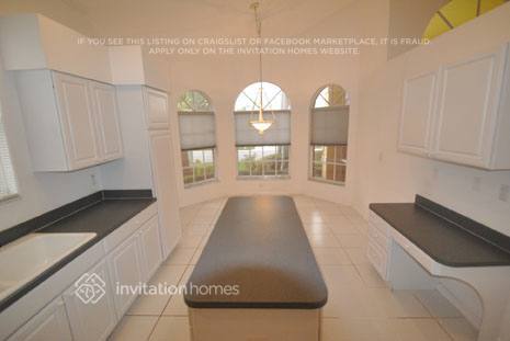 Building Photo - 7914 Stirling Bridge Blvd S