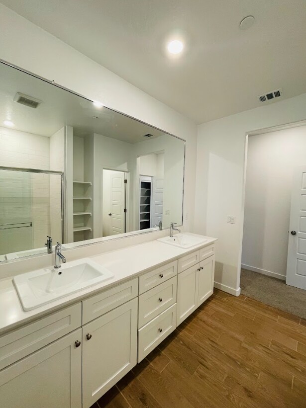 Building Photo - 2365 Pepperdine Dr