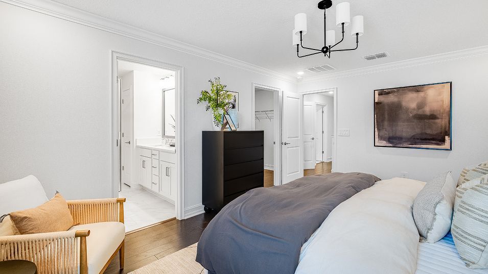 Building Photo - 4510 S Manhattan Ave