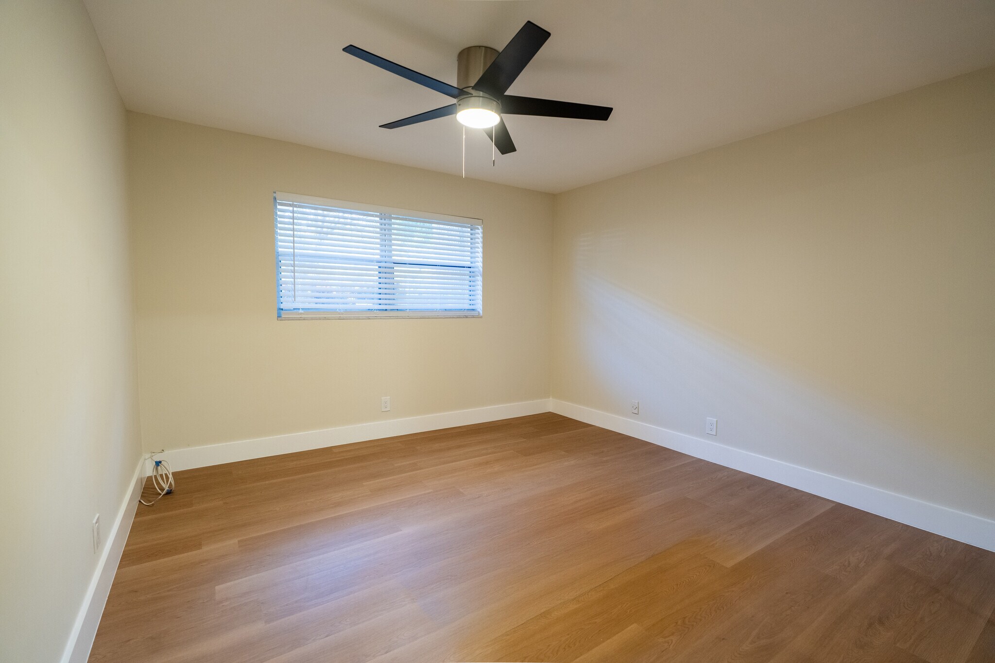 Building Photo - 10911 NW 45th St