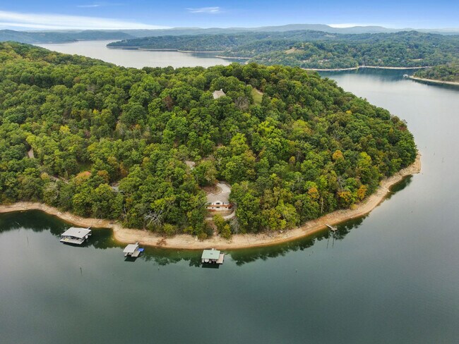 Building Photo - 814 County Rd 1524