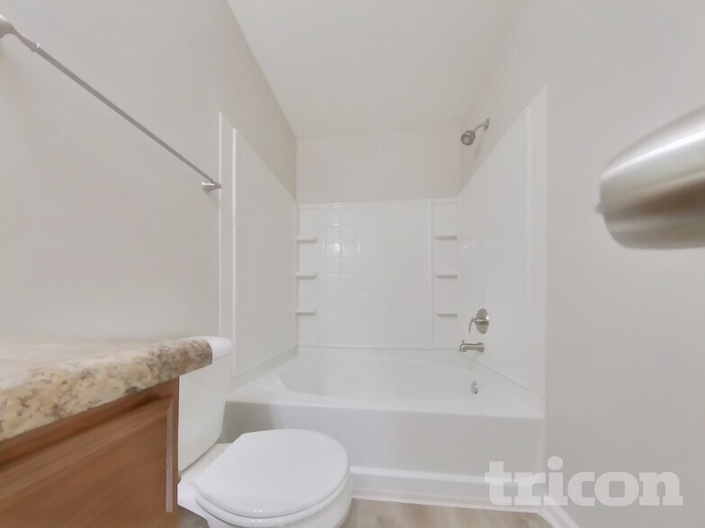 Building Photo - 7516 Pipestone Dr