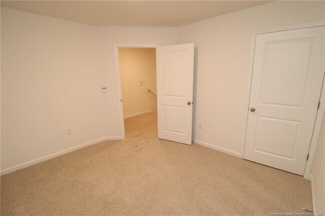 Building Photo - 5810 Brambleberry Way