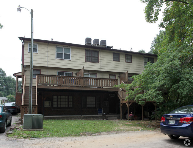 Building Photo - North Shore Apartments