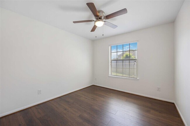Building Photo - 2301 Shadow Canyon Ct