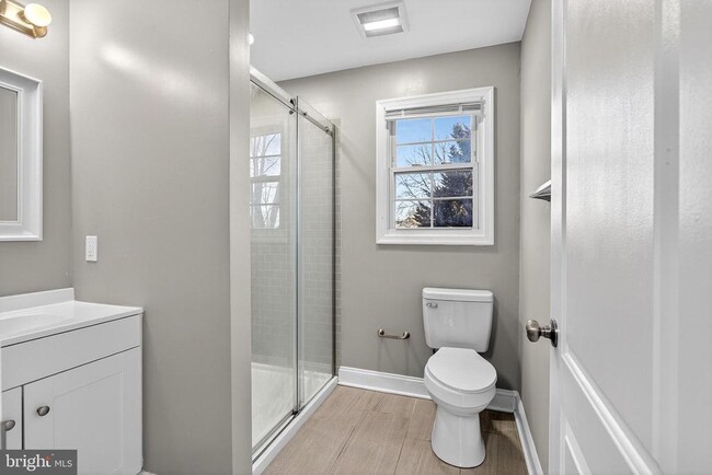 Building Photo - 177 Melodic Dr