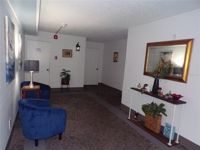 Building Photo - 25188 Marion Ave