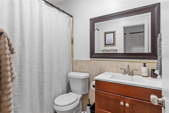 Building Photo - 2819 Marconi St