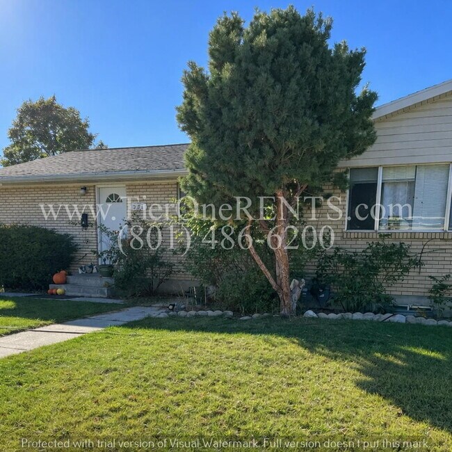 Building Photo - NO DEPOSIT option available for qualified renters with Obligo