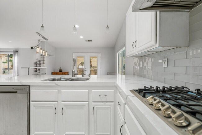 Building Photo - 78895 Morning Star Way