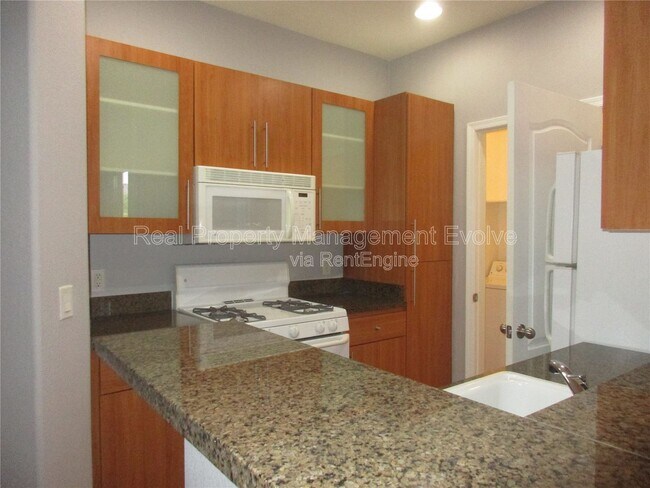 Building Photo - 6900 E Princess Dr