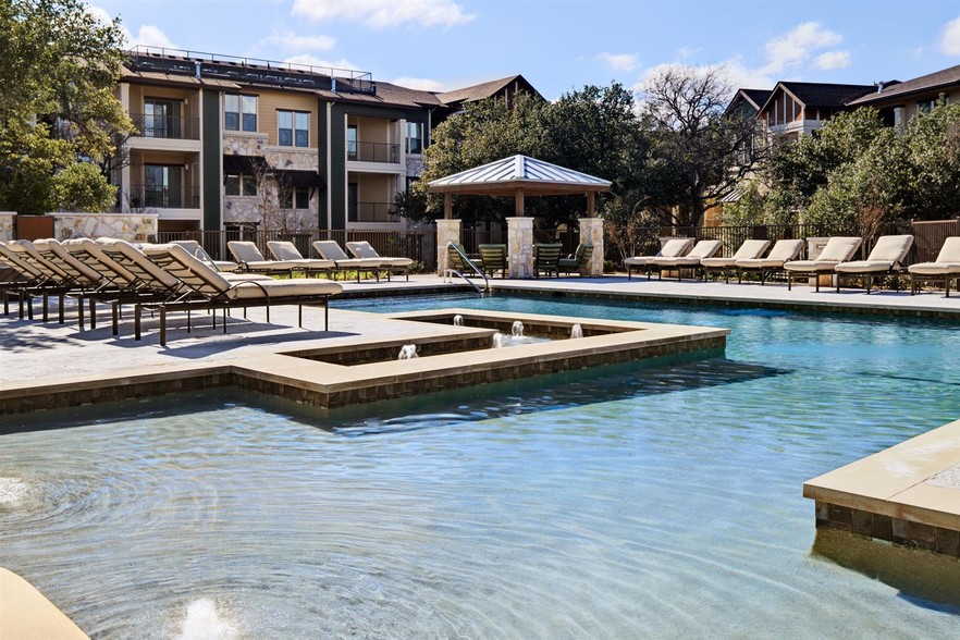 Lakeline East Apartments - Cedar Park, TX | Apartment Finder