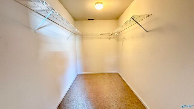 Building Photo - 144 Sagebrook Dr