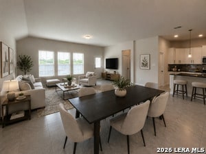 Building Photo - 405 Sika Way