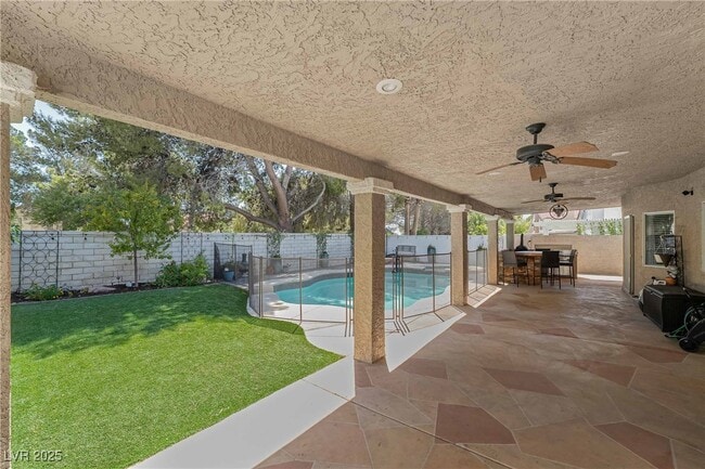 Building Photo - 3032 Pier Harbor Dr