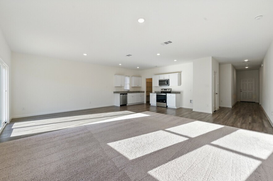 Building Photo - 10353 Burnfoot Ln