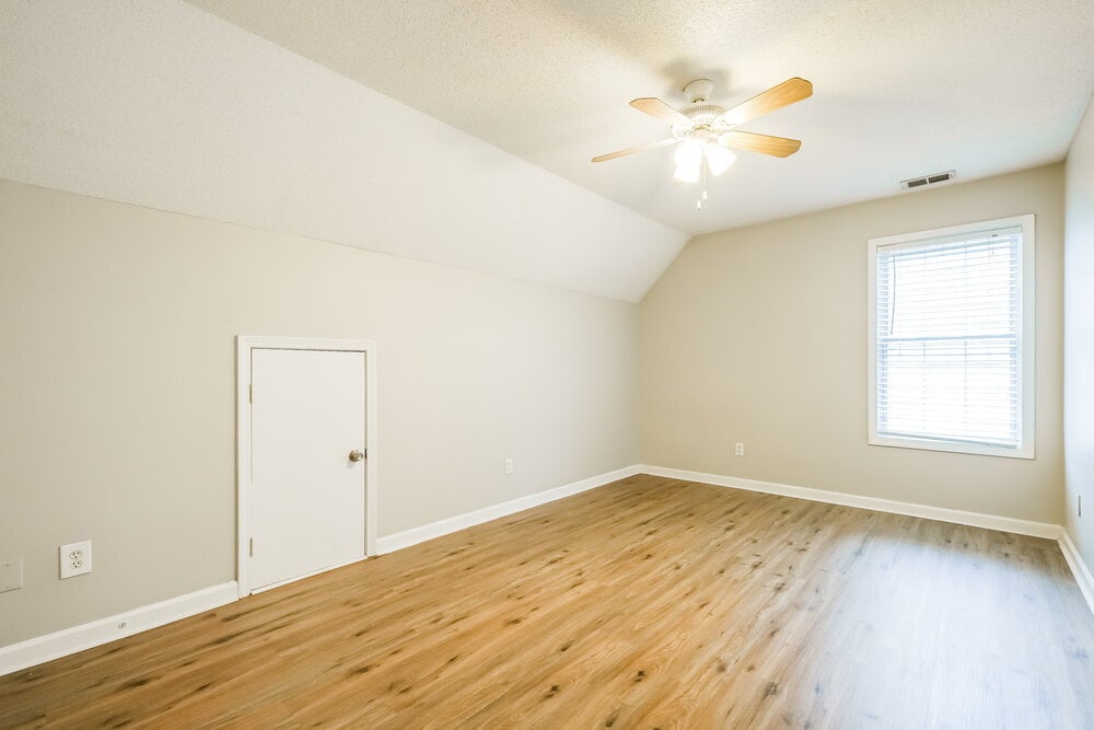 Building Photo - 5020 Amber Way NW