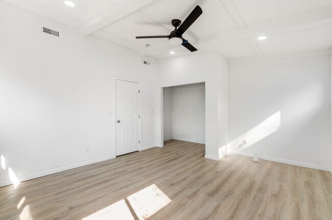 Building Photo - 2263 Dawnlight Ave