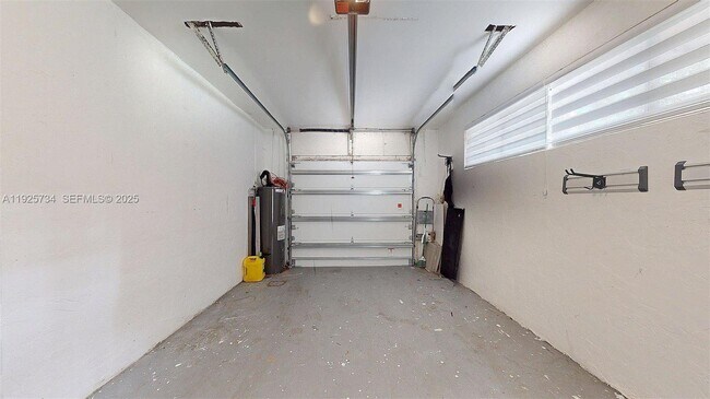 Building Photo - 8212 NW 8th Pl