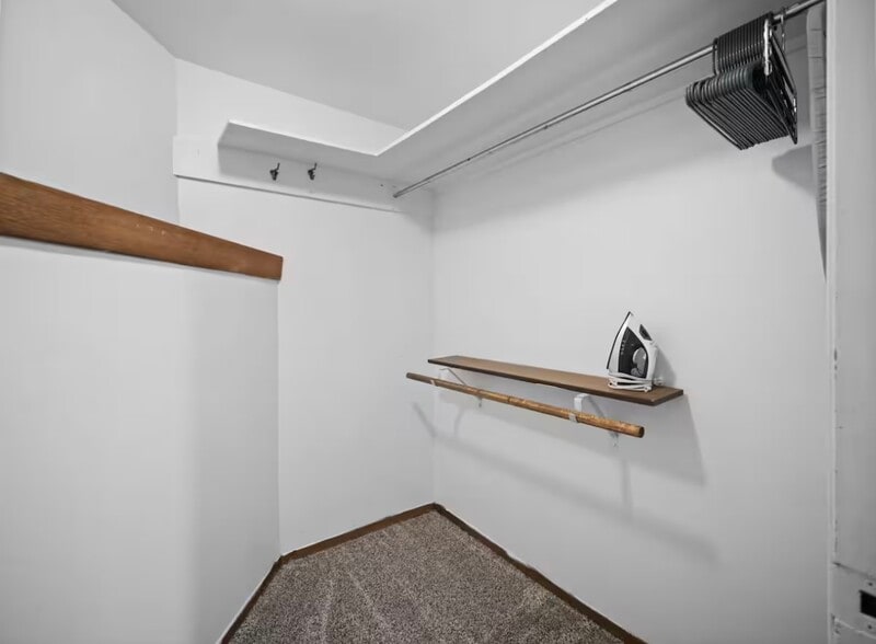 Bedroom 2 - 2117 W Riverside Ave