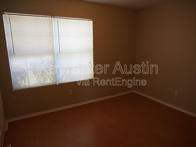 Building Photo - 1702 Verbena Way