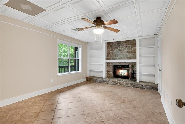 Building Photo - 3346 Cove Overlook Rd