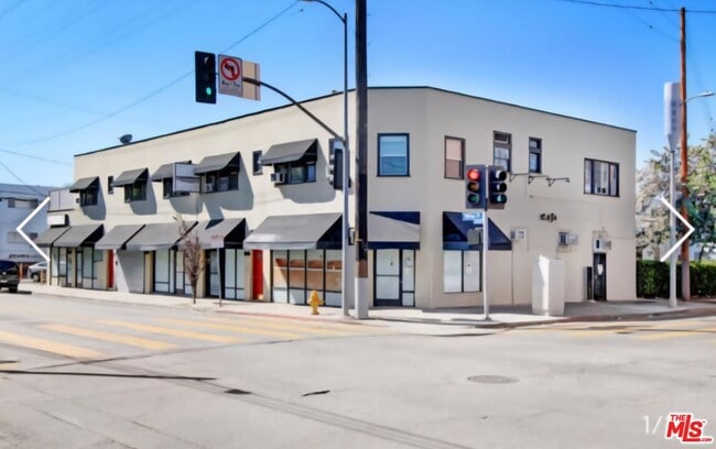 Building Photo - 1275 N Wilton Pl