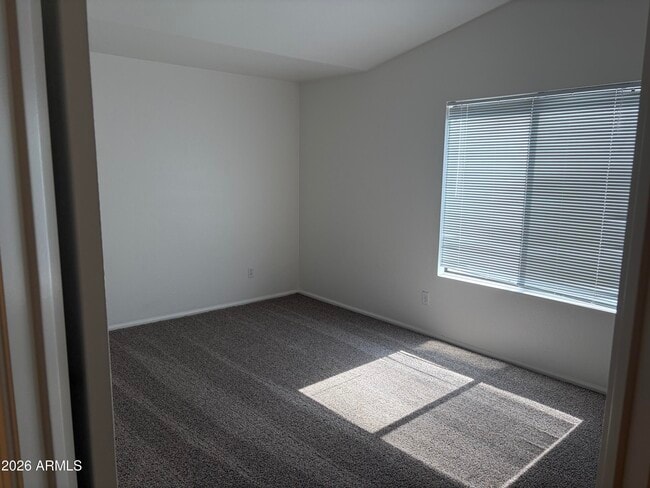 Building Photo - 3802 W Blackhawk Dr