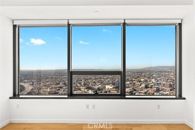 Building Photo - 1100 Wilshire Blvd