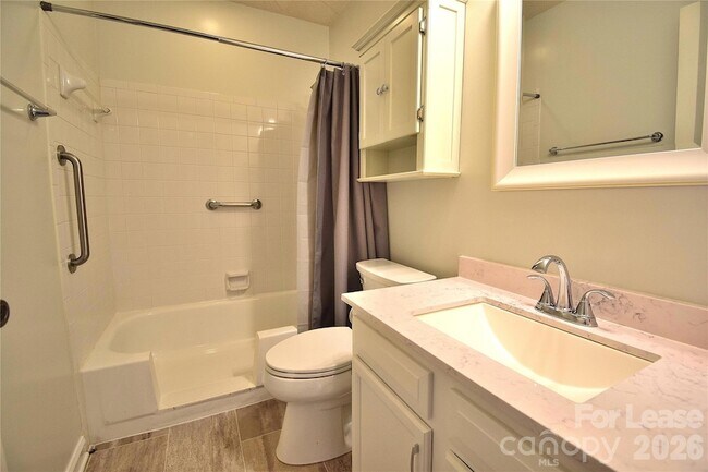 Building Photo - 9530 Errington Ln