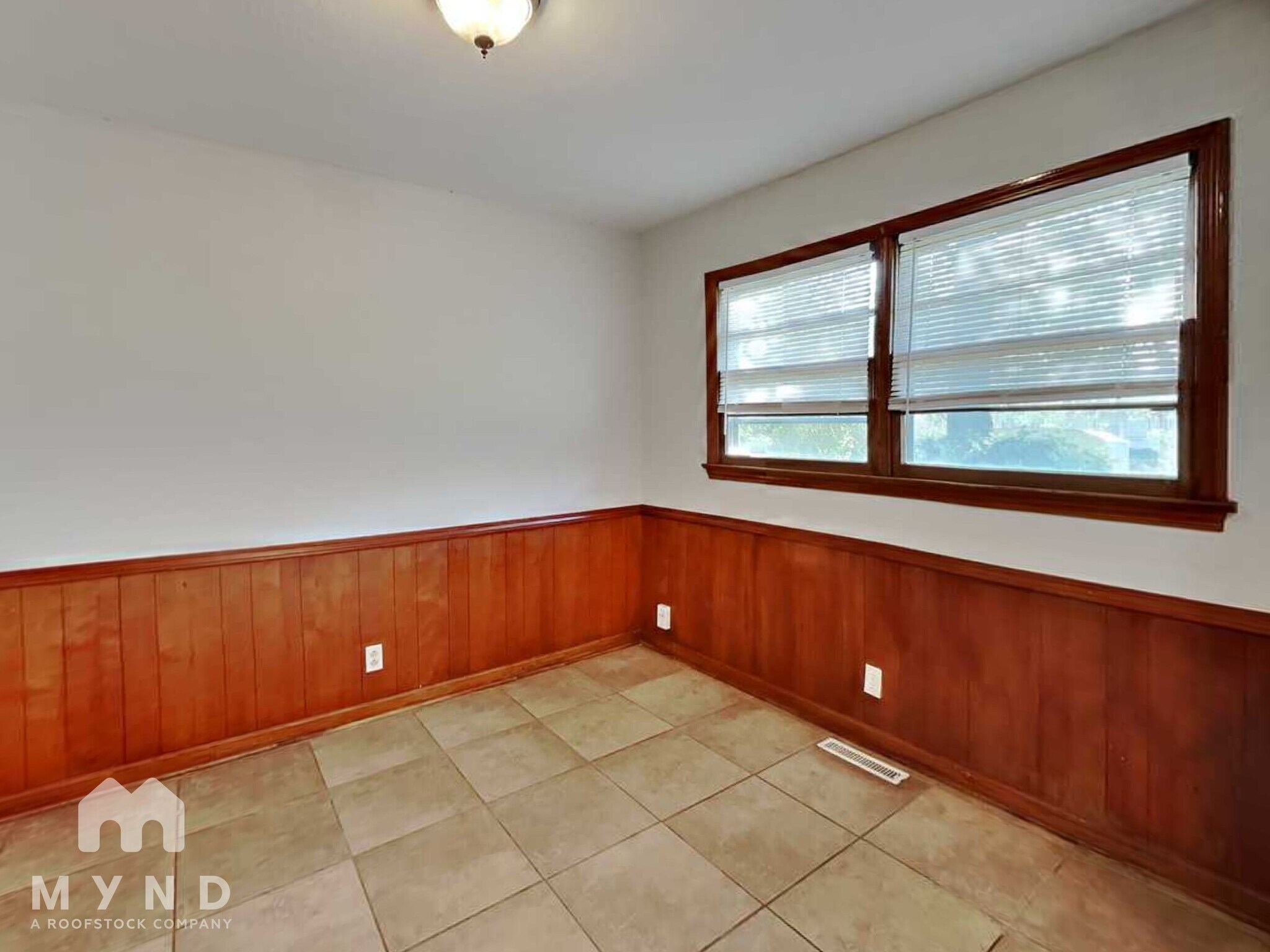 Building Photo - 1966 S Mayfair Ave