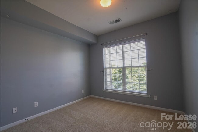 Building Photo - 14746 Via Sorrento Dr